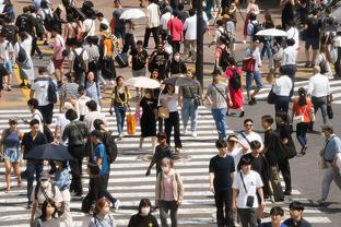 官方：科贝尔退出本期瑞士国家队，他将返回多特继续恢复